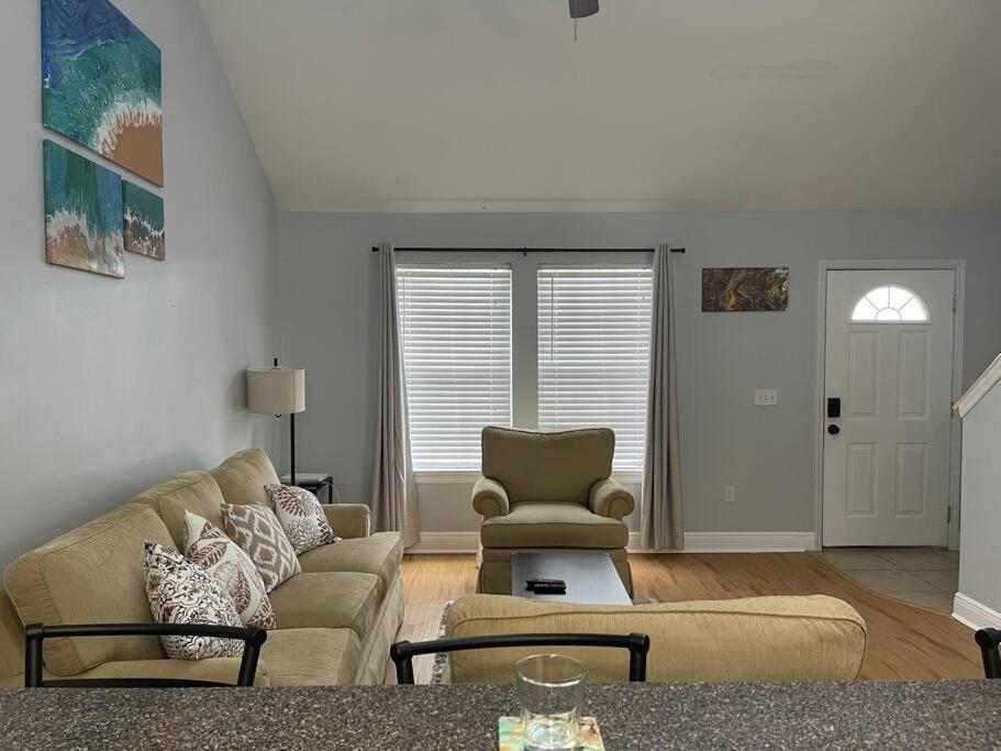 Cheerful 3-Bedrooms With Free Parking On Premises Tallahassee Exterior foto